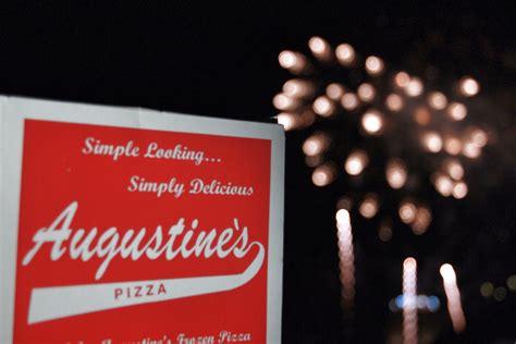 Pizza Box with 1 Firework | Augustine's Pizza