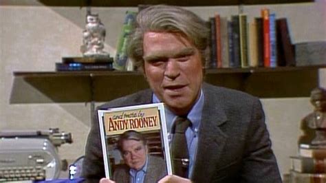 Watch Saturday Night Live Highlight: Andy Rooney Looks at Books - NBC.com