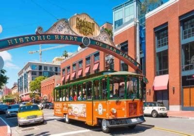 Ultimate Guide to The Gaslamp Quarter San Diego