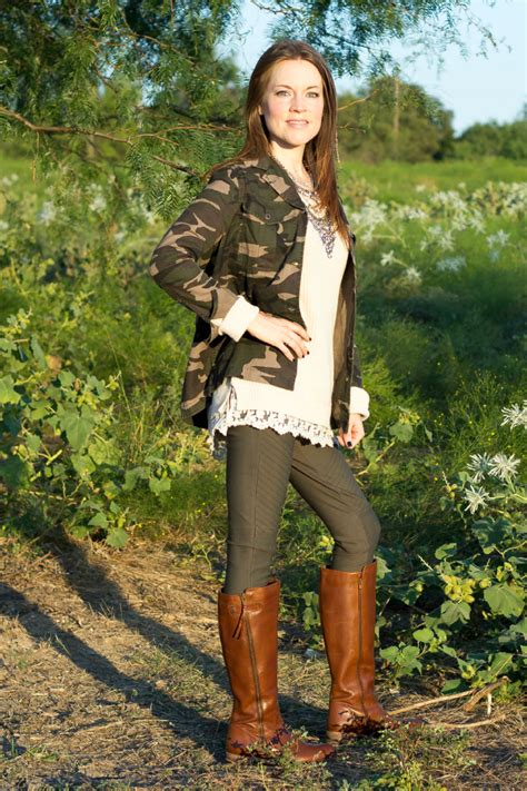 Fashion: Chunky Sweater + Camo + Riding Boots • Taylor Bradford