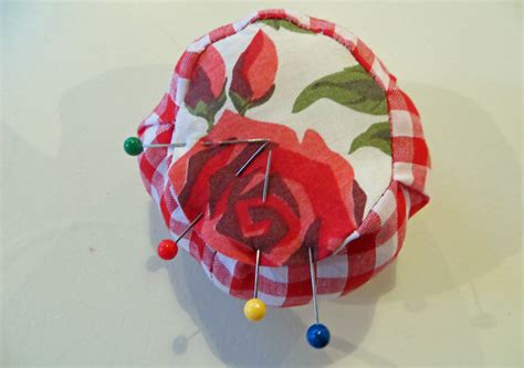 How to Make a Pin Cushion - SEW IT WITH LOVE I Sewing classes, workshops, courses, London