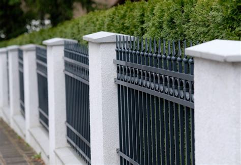 Concrete Fence Posts | Nitterhouse Masonry