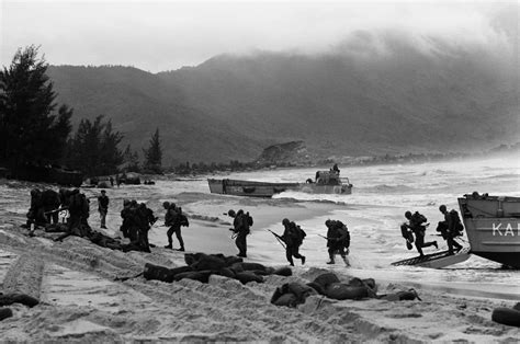 marines-arrive-at-da-nang - Vietnam War Pictures - Vietnam War ...