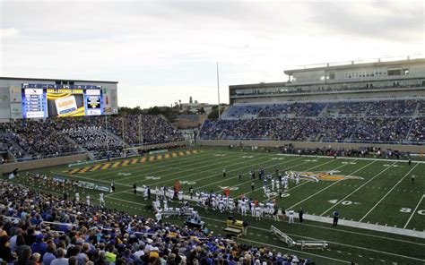 SDHSAA eyes SDSU for state football venue change in 2019 | The Daily Republic