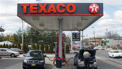 Chevron Hawaii gas stations to be rebranded to Texaco after sale to New ...