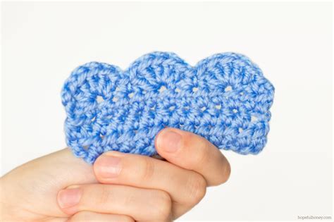 How To: Crochet A Scalloped Edging - Interweave