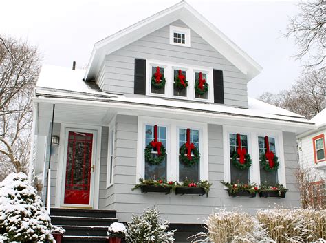 Christmas Wreaths For Windows