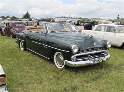 1952 Dodge Coronet - Information and photos - MOMENTcar