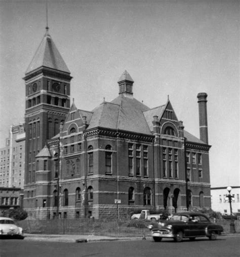 Marathon County Court House | Photograph | Wisconsin Historical Society