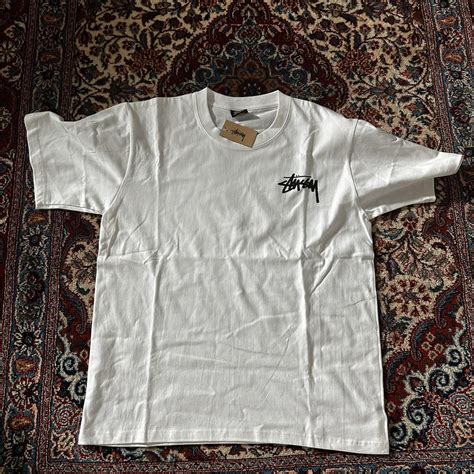 Stüssy Men's White T-shirt | Depop