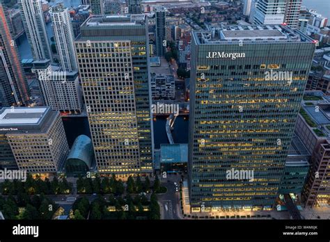 Canary Wharf Buildings Stock Photo - Alamy