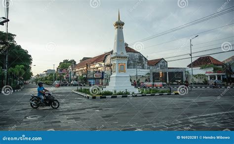 Tugu Yogya editorial photo. Image of road, yogyakarta - 96920281