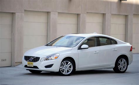 Volvo S60 Photos and Specs. Photo: Volvo S60 for sale and 25 perfect photos of Volvo S60