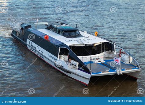 UBER BOAT at RIVER THAMES London Editorial Stock Image - Image of lots, sight: 252260514