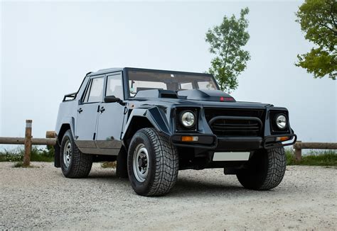 El Lamborghini LM002 es el abuelo del Lamborghini Urus y ahora sale a ...