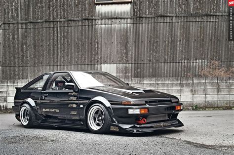 Toyota Sprinter Trueno AE86 For Sale. Low mileage. Good condition.