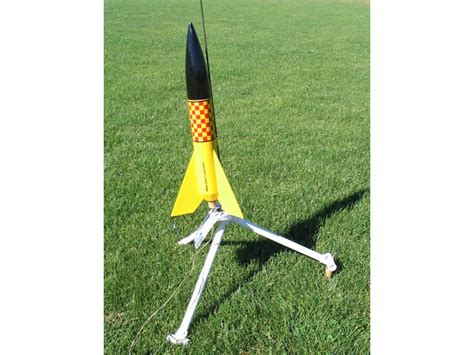 Portable Model Rocket Launch Pad - Make: