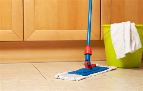 A Guide on Top 7 Best Wet Mop for Tile Floors Reviews in 2022