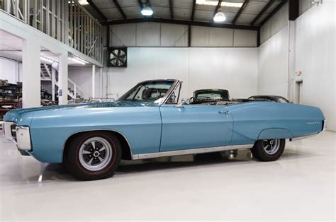 1967 PONTIAC GRAND PRIX CONVERTIBLE – Daniel Schmitt & Co. Classic Car Gallery