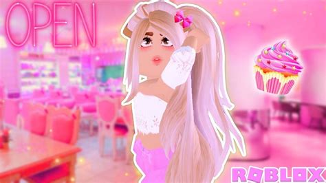 [100+] Girl Roblox Character Wallpapers | Wallpapers.com