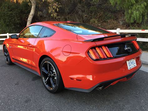 Duke's Drive: 2016 Ford Mustang GT California Special Review - Chris Duke