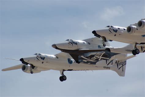 File:The three noses of SpaceShipTwo and White Knight Two.jpg ...