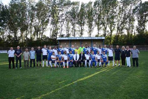 Bedford Town FC - Bedford Town Football Club