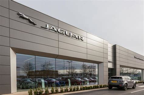 Jaguar Landrover Car Dealership, Cambridge | AKV Cladding Products LTD.