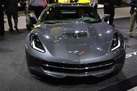 Corvette to Feature Two New Colors for 2015 - Corvette: Sales, News & Lifestyle