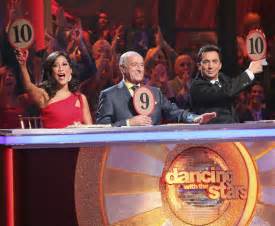 'Dancing With the Stars' gives judges option to dish out half points - TODAY.com