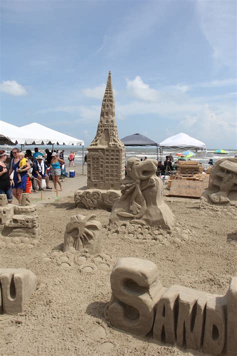 AIA Houston's 30th Annual Sandcastle Competition - Texas Architect Magazine