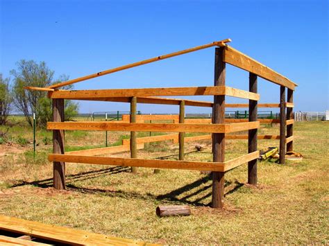 Next Free lean to horse shed plans | Horse shed, Horse shelter, Horse barn plans