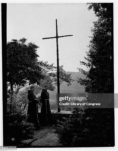 Franciscan Cross Photos and Premium High Res Pictures - Getty Images