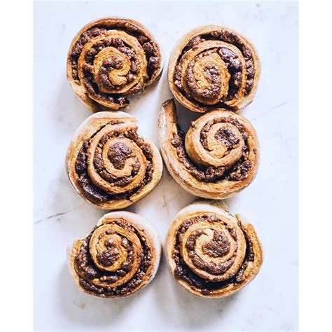 Walnut Cream Cinnamon Rolls recipe | thefeedfeed.com