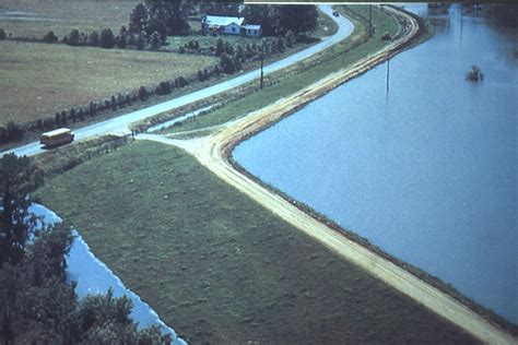 SHOULD I TRUST THAT LEVEE? - J. David Rogers