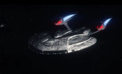 See The Enterprise F, Just Unveiled By Star Trek: Picard | GIANT FREAKIN ROBOT