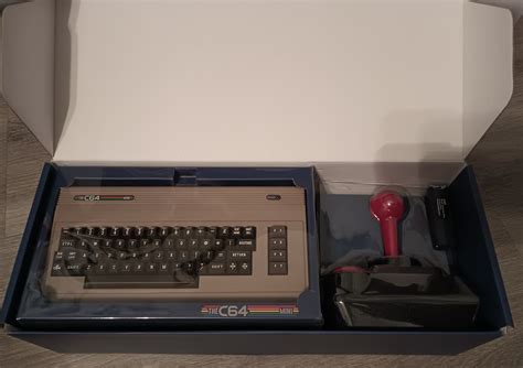 C64 Mini complete w/USB drive SOLD - Buy, Sell, and Trade - AtariAge Forums