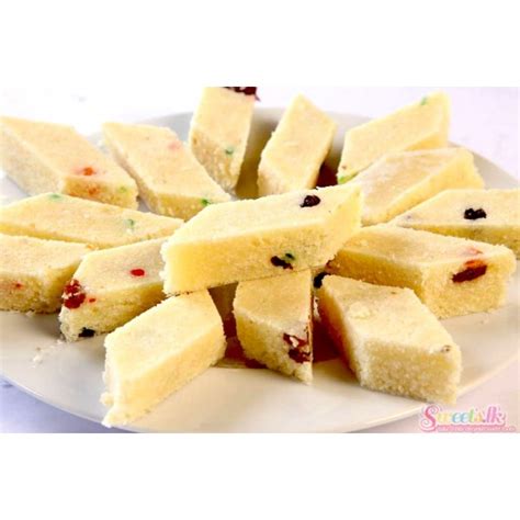 Pol Aluwa - A traditional Sri Lankan sweet