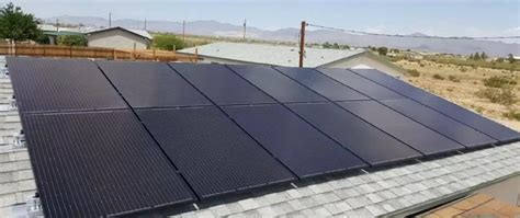 Black solar panels vs blue solar panels: Which is better?