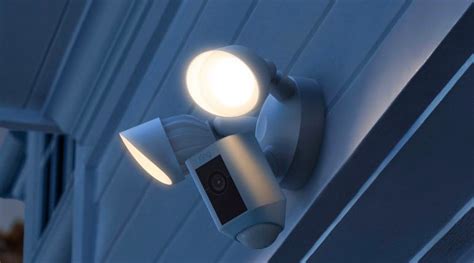 Ring camera deal: Floodlight Cam goes on sale for $139 | ZDNET