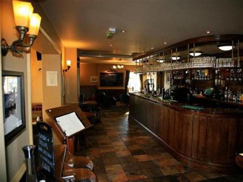 The Crossroads Inn | Guest House or Inn in Halifax, Yorkshire