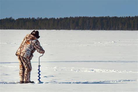 Ice Fishing 101: Ultimate Beginner’s Guide With All You Need to know – Outdoor Troop