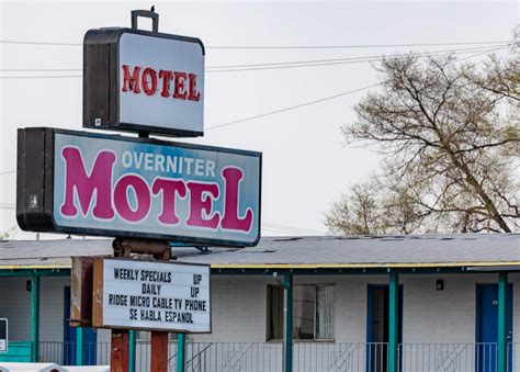 Motel Signs | Dave Koch Photography