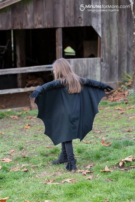 DIY Bat Costume - 5 Minutes for Mom