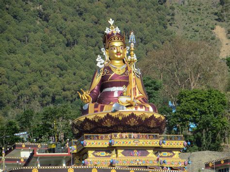 File:Padmasambhava in Rewalsar, India.JPG - Wikimedia Commons