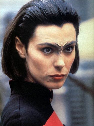 Ensign Ro Laren STAR TREK- TNG (Michelle Forbes) | Star trek tv, Star ...