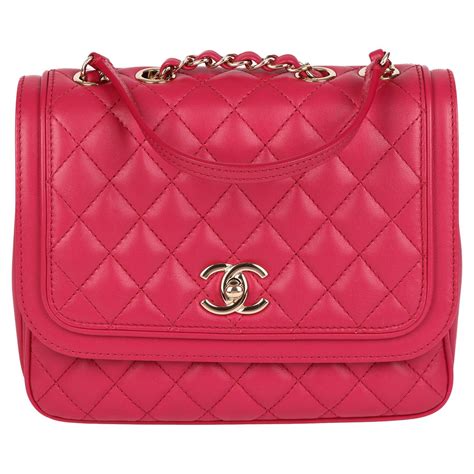 Chanel Pink Quilted Caviar Small Vertical Vanity Case For Sale at 1stDibs