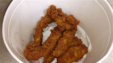 KFC $10 Chicken Tenders review - YouTube
