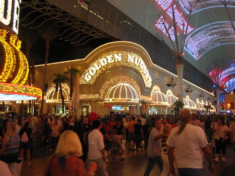 253-073110-Vegas Vacation Golden Nugget | Fremont Street in … | Flickr