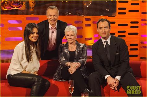 Mila Kunis & Jude Law: 'Graham Norton Show' Guests!: Photo 2823909 | Jude Law, Judi Dench, Mila ...